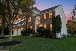 17105 Aspen Leaf Dr, Bowie, MD 20716 - Photo 1