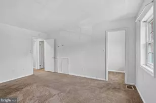 8108 Lakecrest Dr, Greenbelt, MD 20770 - Photo 15