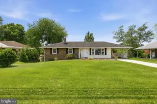 4305 Briggs Chaney Rd, Beltsville, MD 20705 - Photo 1