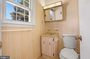 320 Pemberton St, Upper Marlboro, MD 20774 - Photo 25