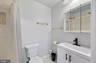 9808 47th Pl, College Park, MD 20740 - Photo 25