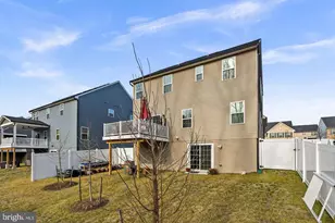 15542 Twin River Cir Circle, Bowie, MD 20716 - Photo 3