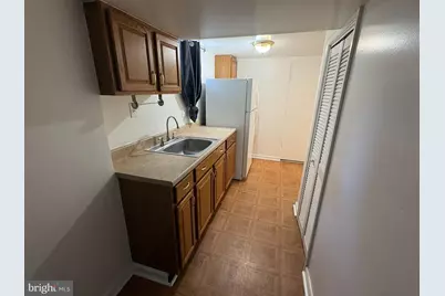4903 Hollywood Road, College Park, MD 20740 - Photo 15
