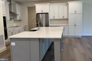 15700 Bennington Farms Ln, Brandywine, MD 20613 - Photo 3