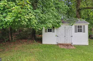 8604 Cory Dr, Bowie, MD 20720 - Photo 61
