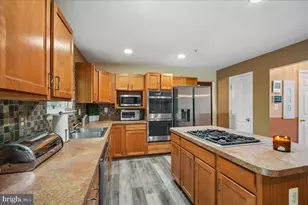1112 Ryon Way, District Heights, MD 20747 - Photo 9