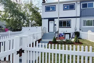 2112 Columbia Pl, Landover, MD 20785 - Photo 1