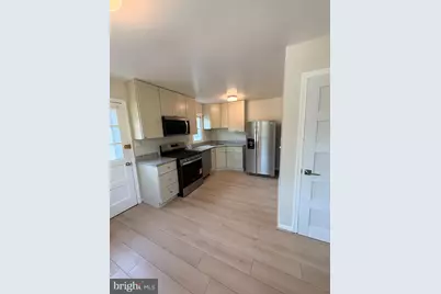 8802 34th Avenue, College Park, MD 20740 - Photo 5