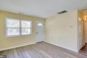 703 Leyte Pl, Oxon Hill, MD 20745 - Photo 9