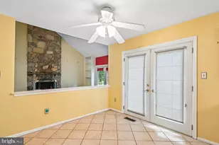10814 Cherry Blossom Ct, Hyattsville, MD 20783 - Photo 19