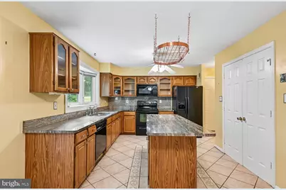 10814 Cherry Blossom Court, Hyattsville, MD 20783 - Photo 23