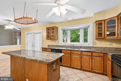 10814 Cherry Blossom Court, Hyattsville, MD 20783 - Photo 21