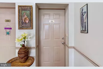 9720 Lake Pointe Court #204, Upper Marlboro, MD 20774 - Photo 3