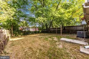 7702 Burnside Rd, Landover, MD 20785 - Photo 51