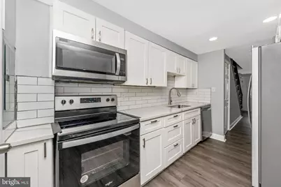 7702 Burnside Road, Landover, MD 20785 - Photo 17