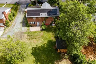 4413 Lakeview Dr, Temple Hills, MD 20748 - Photo 1