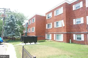 3825 Hamilton St, Hyattsville, MD 20781 - Photo 3