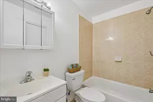 8517 Potomac Ave, College Park, MD 20740 - Photo 11