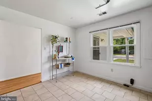 8517 Potomac Ave, College Park, MD 20740 - Photo 5