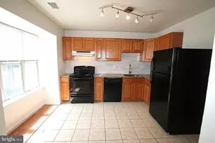 7628 Arbory Ct, Laurel, MD 20707 - Photo 5