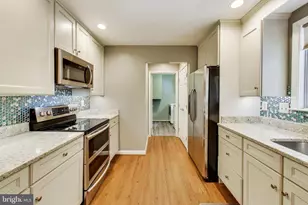 2012 Bermondsey Dr, Bowie, MD 20721 - Photo 15