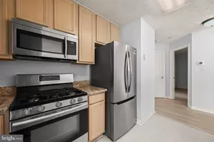 15604 Everglade Ln, Bowie, MD 20716 - Photo 11