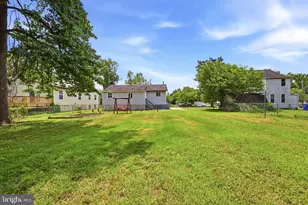 5122 Navahoe St, College Park, MD 20740 - Photo 29