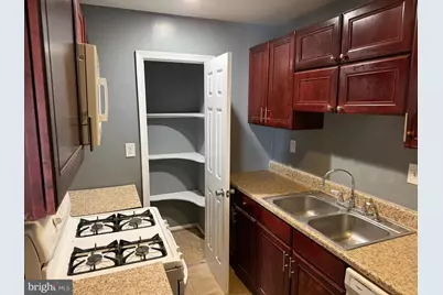 7605 Fontainebleau Drive #2347, Hyattsville, MD 20784 - Photo 5