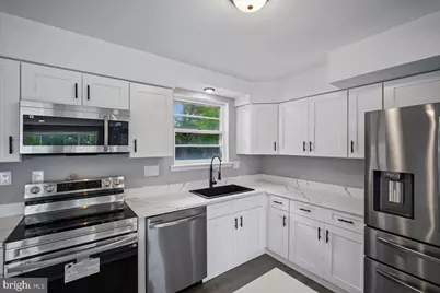 4709 Brinkley Road, Temple Hills, MD 20748 - Photo 9