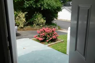 9528 48th Pl, College Park, MD 20740 - Photo 3