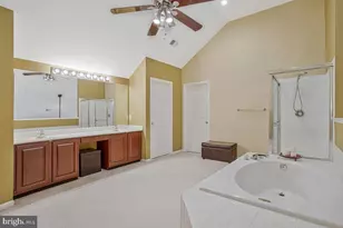 12201 Quintette Ln, Bowie, MD 20720 - Photo 21