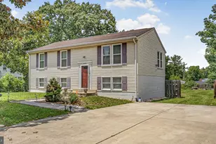 4632 Howe Ave, Suitland, MD 20746 - Photo 1