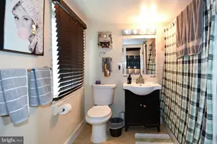 7521 Riverdale, Hyattsville, MD 20784 - Photo 7