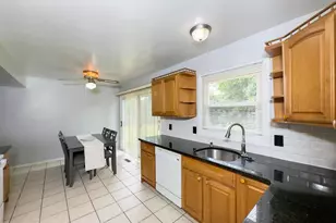 12319 Manvel Ln, Bowie, MD 20715 - Photo 17