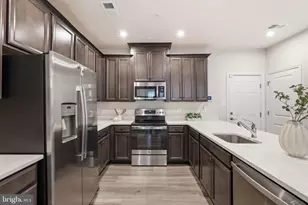 10501 John Glenn St, Lanham, MD 20706 - Photo 11