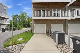 10501 John Glenn St, Lanham, MD 20706 - Photo 35
