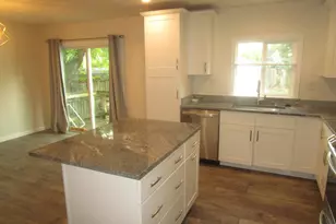 10318 Aster Ln, Hyattsville, MD 20783 - Photo 7