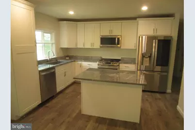 10318 Aster Lane, Hyattsville, MD 20783 - Photo 5
