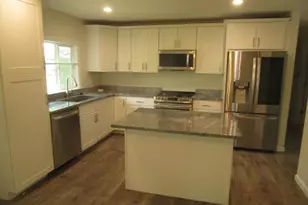 10318 Aster Ln, Hyattsville, MD 20783 - Photo 5