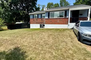 6902 Vallery St, Riverdale, MD 20737 - Photo 1