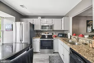 4229 Apple Orchard Ln, Suitland, MD 20746 - Photo 7