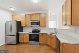 13851 Belle Chasse Blvd, Laurel, MD 20707 - Photo 9