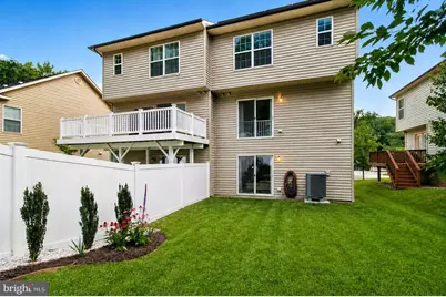 1052 Owens Road, Oxon Hill, MD 20745 - Photo 3