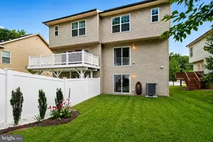 1052 Owens Rd, Oxon Hill, MD 20745 - Photo 3