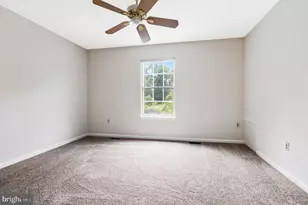 8401 Potomac Ave, College Park, MD 20740 - Photo 15