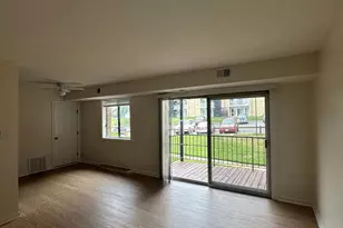 5402 85th Ave, Hyattsville, MD 20784 - Photo 3