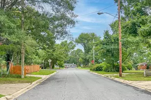 4302 Yates Rd, Beltsville, MD 20705 - Photo 43