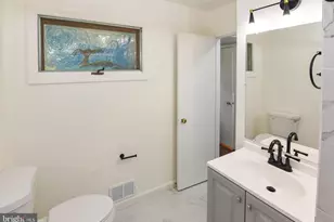 4302 Yates Rd, Beltsville, MD 20705 - Photo 15