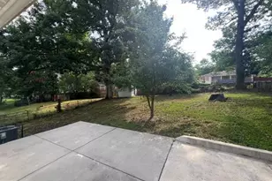 5620 Galloway Dr, Oxon Hill, MD 20745 - Photo 19