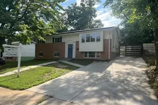 5620 Galloway Dr, Oxon Hill, MD 20745 - Photo 1